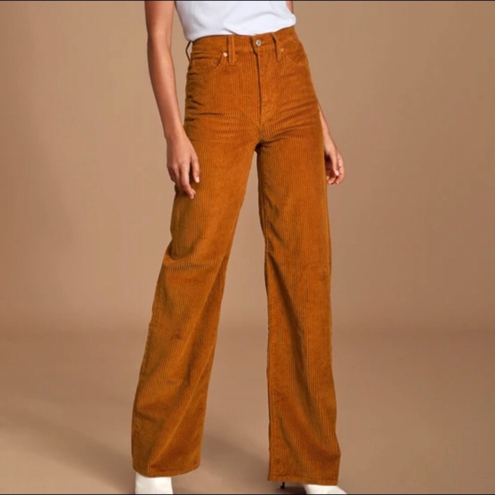// FOUND // ISO Levi’s Wide Leg Ribcage Orange Corduroy Pants SIZE 24 WAIST